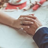 Threading Services in Dubai