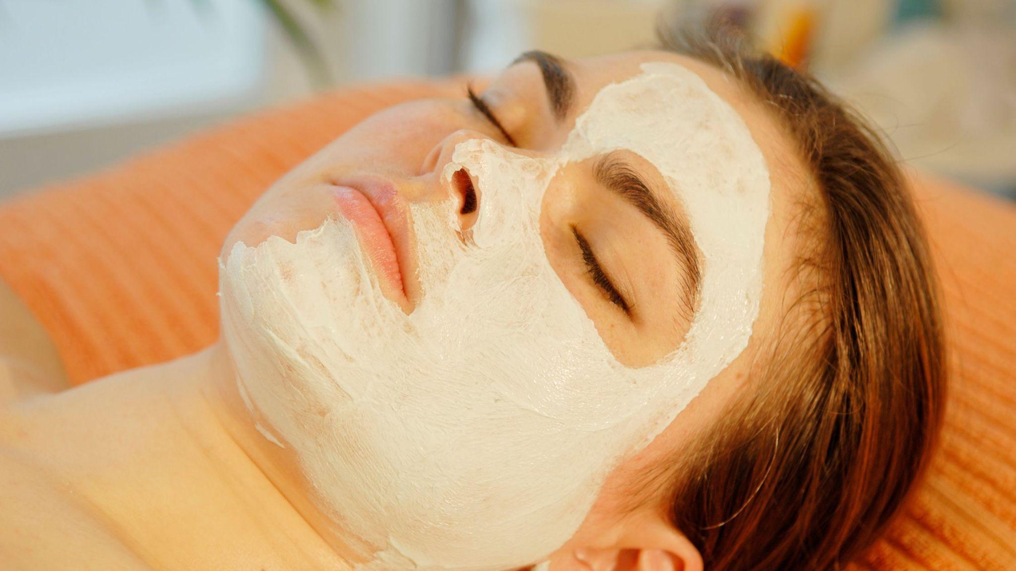 Skin Tightening Facial-1g