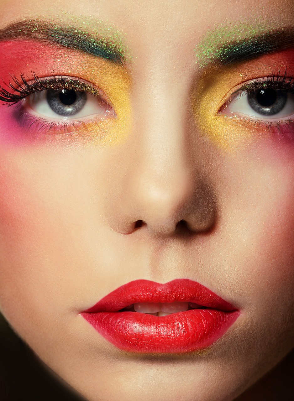 dramatic makeup-1