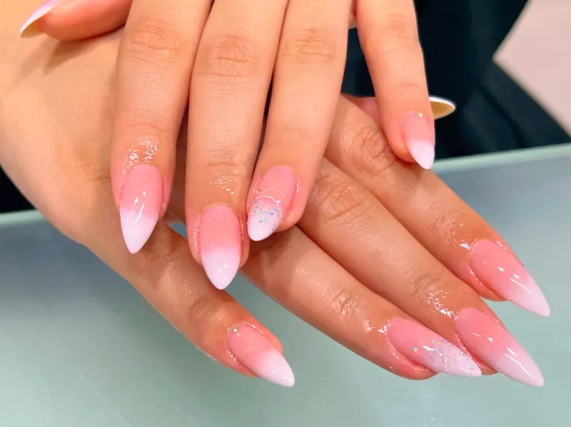 Polygel-Nail-Extensions-Dubai