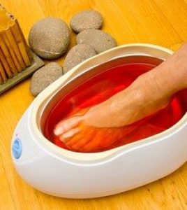 Paraffin Feet With Pedicure-2c